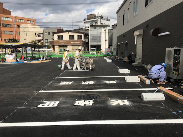 施工開始(白線ライン引き)