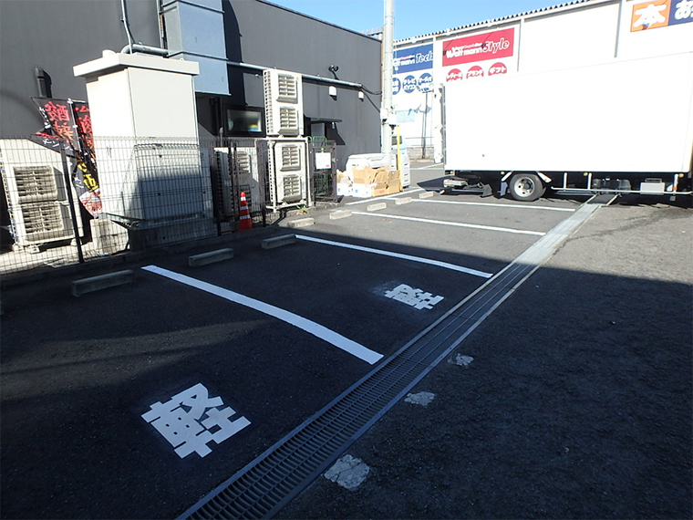 白線ライン引き直し+文字施工 神奈川県3